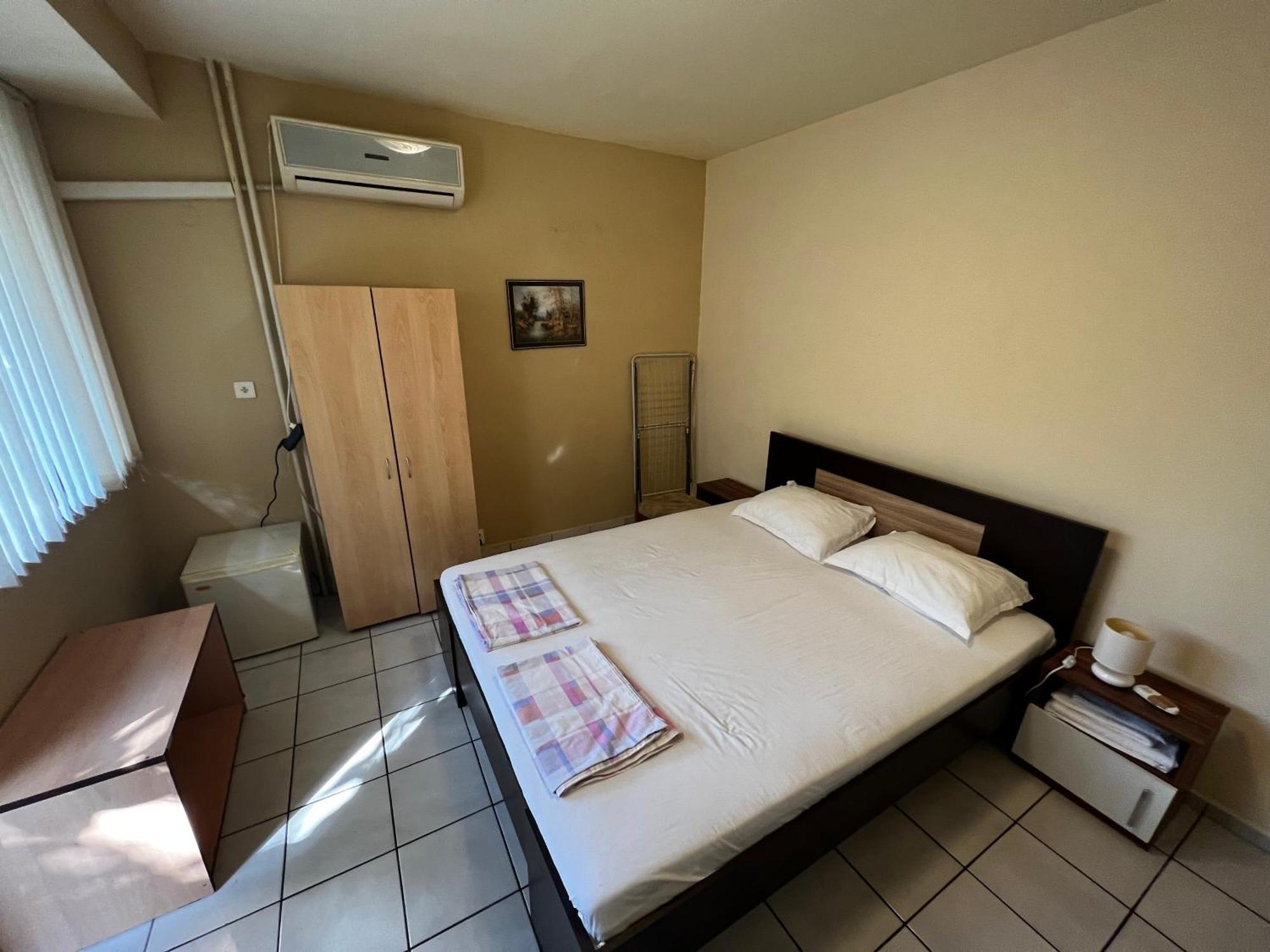 Hotel Dvete Brezi Burgas City Exteriér fotografie